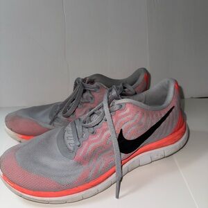 Women’s Nike Gray and Pink Sneakers